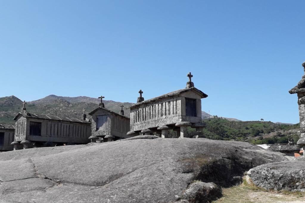 Moinho Do Ribeirinho, Renovado Vintage Villa Campos de Sa Exterior foto